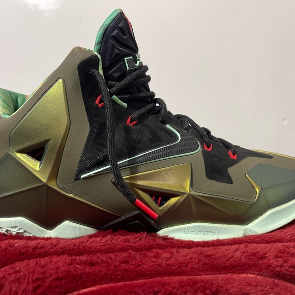 Nike Other - Nike LeBron 11 “King’s Pride” – Size 10.5 (Used, Professionally Cleaned)